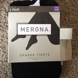 Black opaque tights